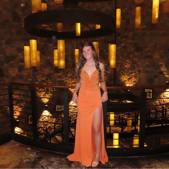 ellie wilde orange prom dress - Picture 1 of 6
